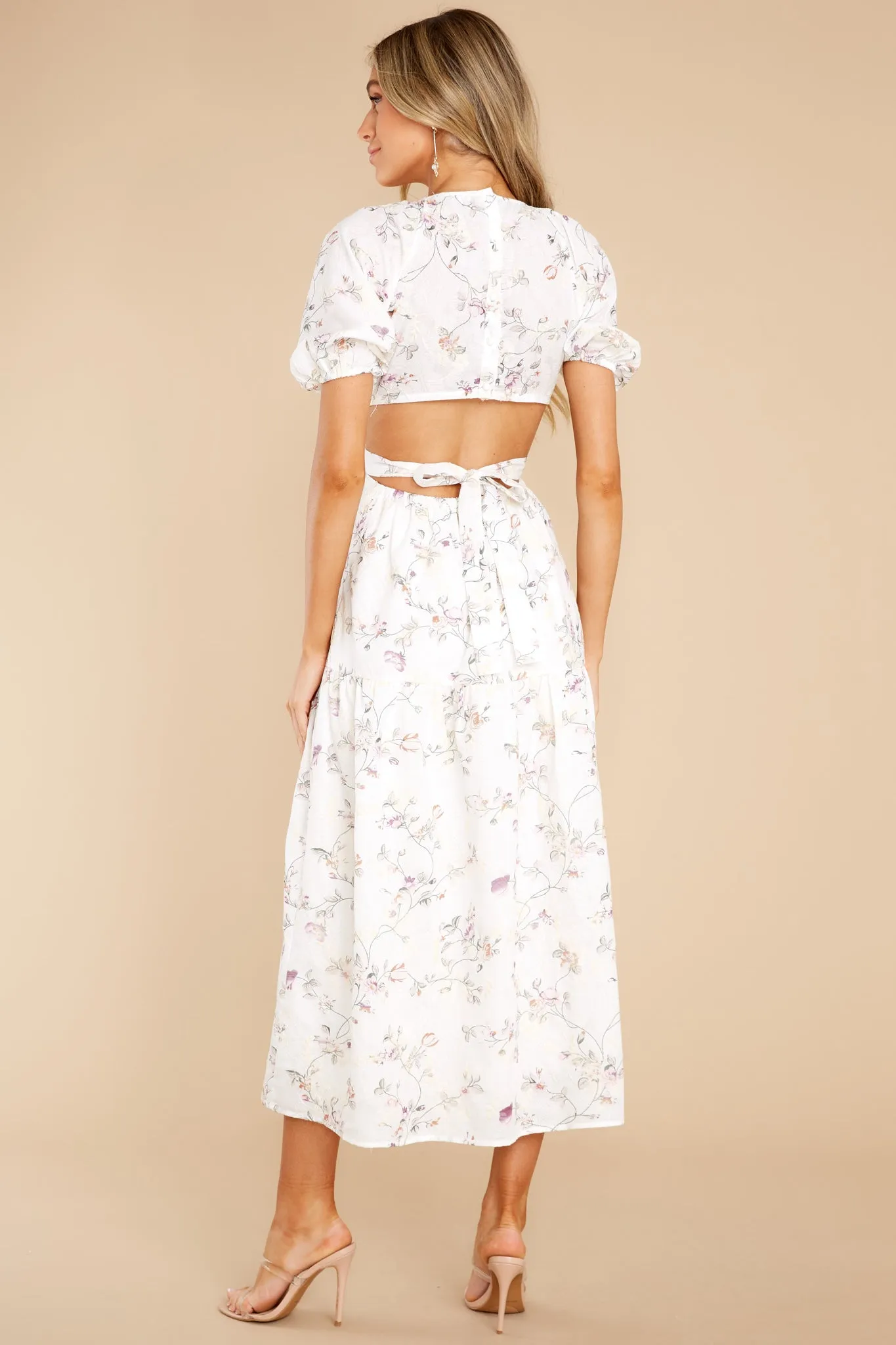 Daytime Ventures Ivory Floral Print Maxi Dress